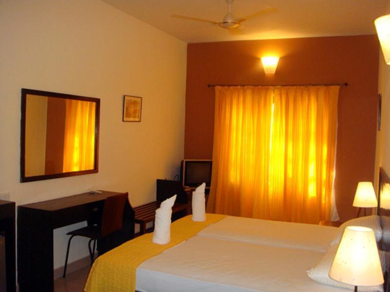 Hotel Pristine Resort Utorda ภายนอก รูปภาพ