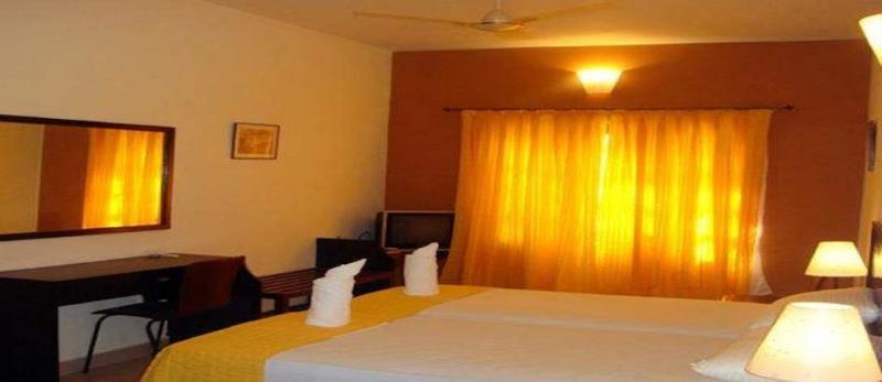 Hotel Pristine Resort Utorda ภายนอก รูปภาพ