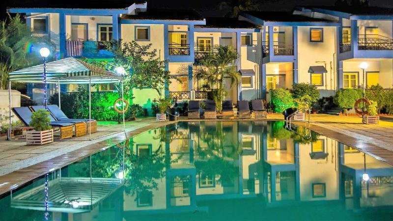 Hotel Pristine Resort Utorda ภายนอก รูปภาพ